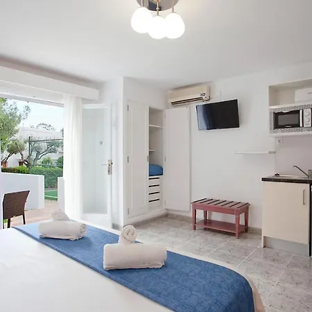 Cala Murada Tennis Aparthotel *